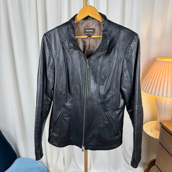 Danier Black Leather Moto Jacket Made in Canada sz Large - Picture 6 of 13